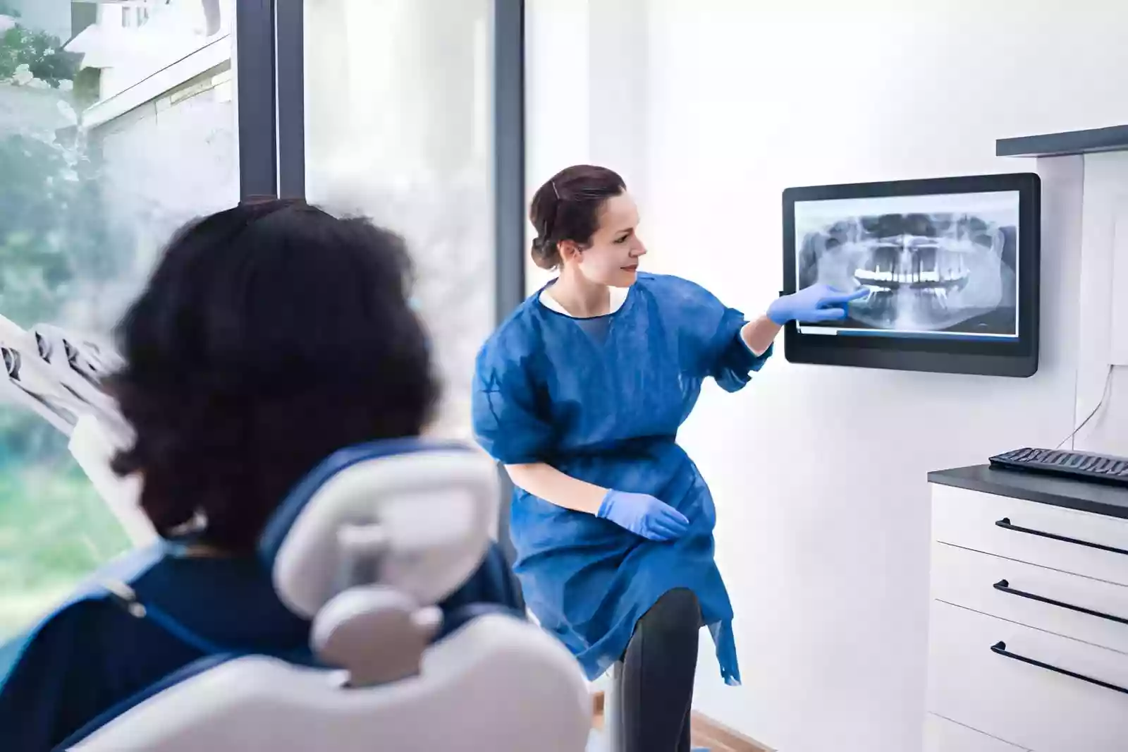 Dental Implants in Bodrum